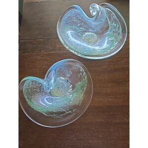 Vtg Pair of Silvestri Murano Glass Bowls with golden bases stand - 9" diameter